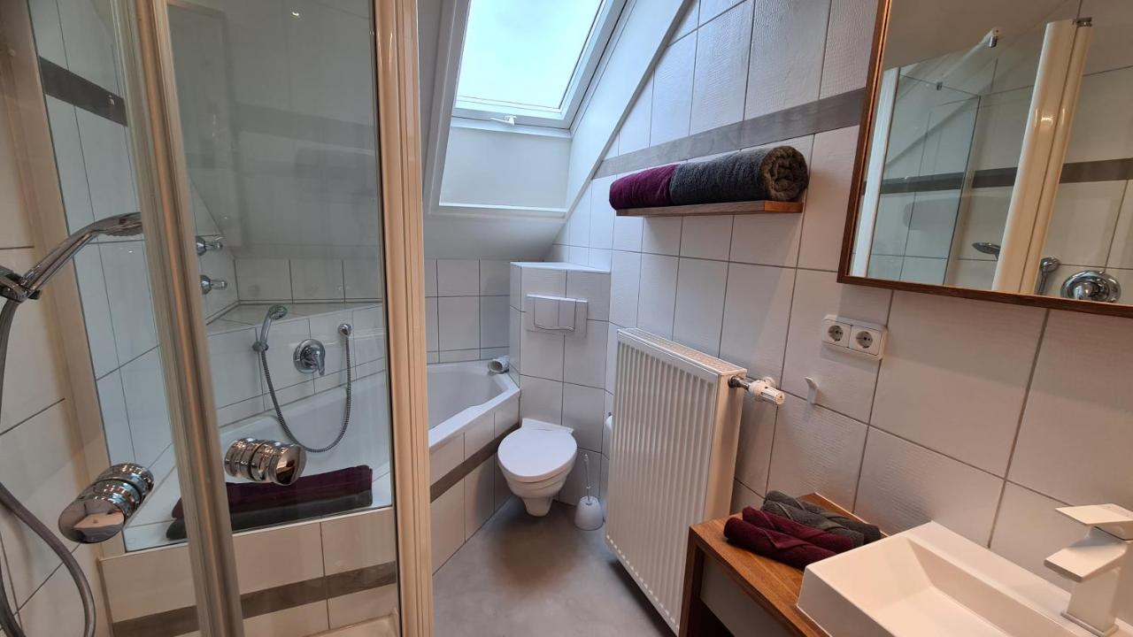 Bunter Hirsch Ferienwohnung Im Garmischer Zentrum Zewnętrze zdjęcie